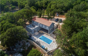 Stunning Home In Zagvozd With Kitchen